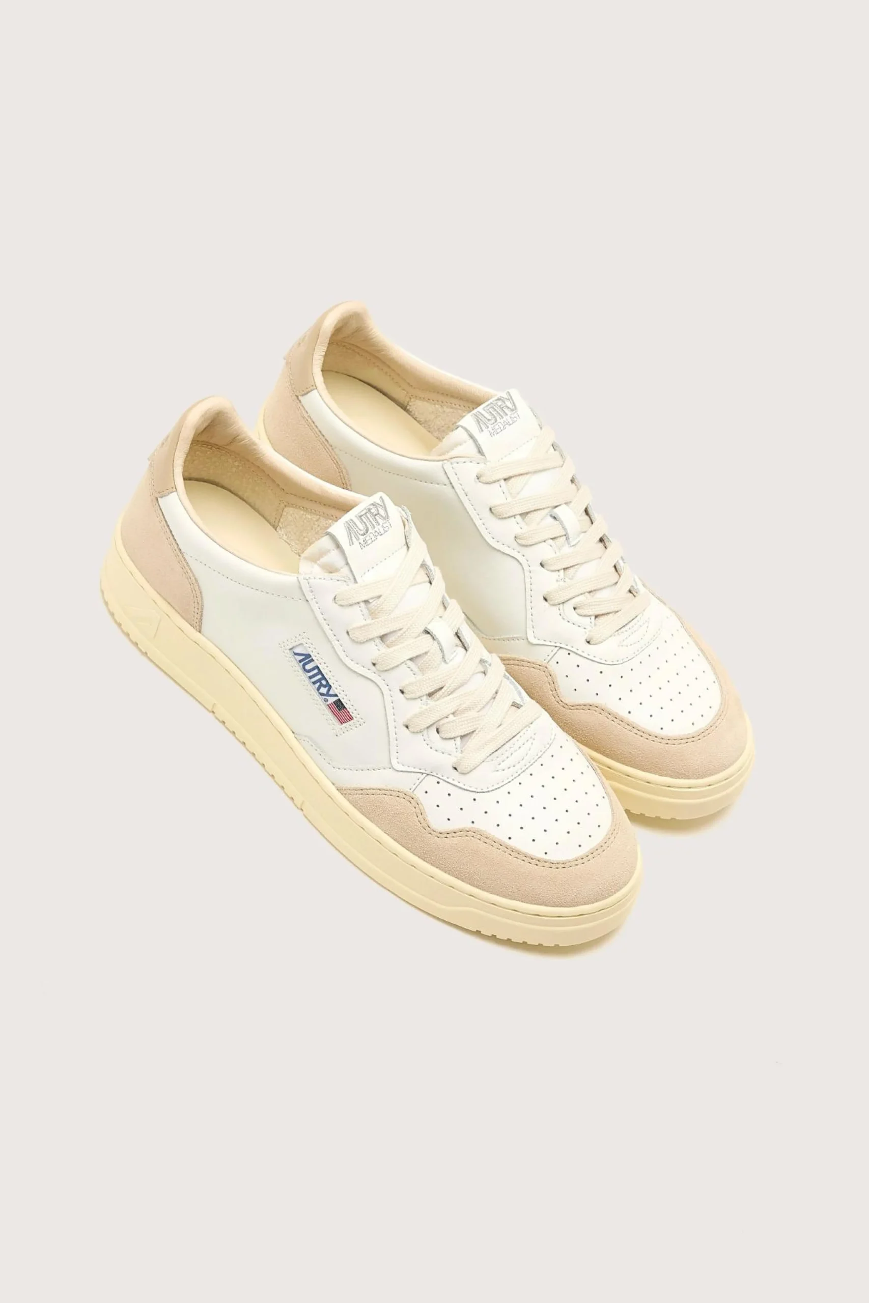 Autry Medalist Low For Men Online