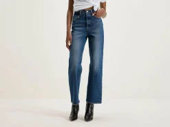 Levi's® Ribcage Straight Ankle Jeans