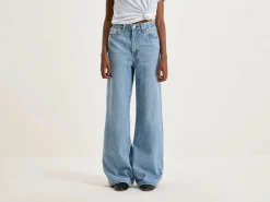 Levi's® Ribcage Wide Leg Jeans
