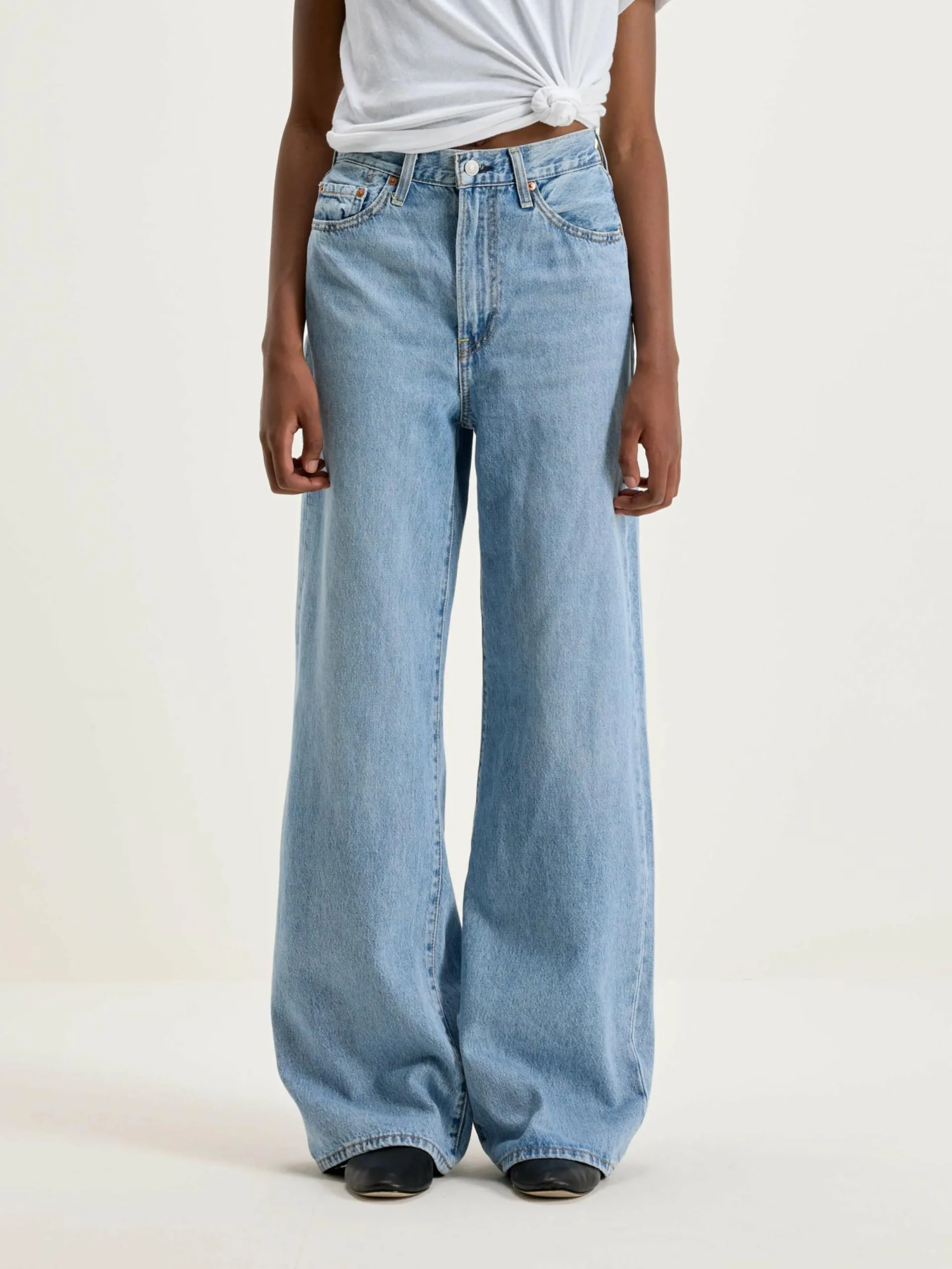 Levi's® Ribcage Wide Leg Jeans