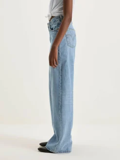 Levi's® Ribcage Wide Leg Jeans