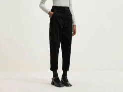 Nicholson & Nicholson Sand Boyfriend Corduroy Broek Sale