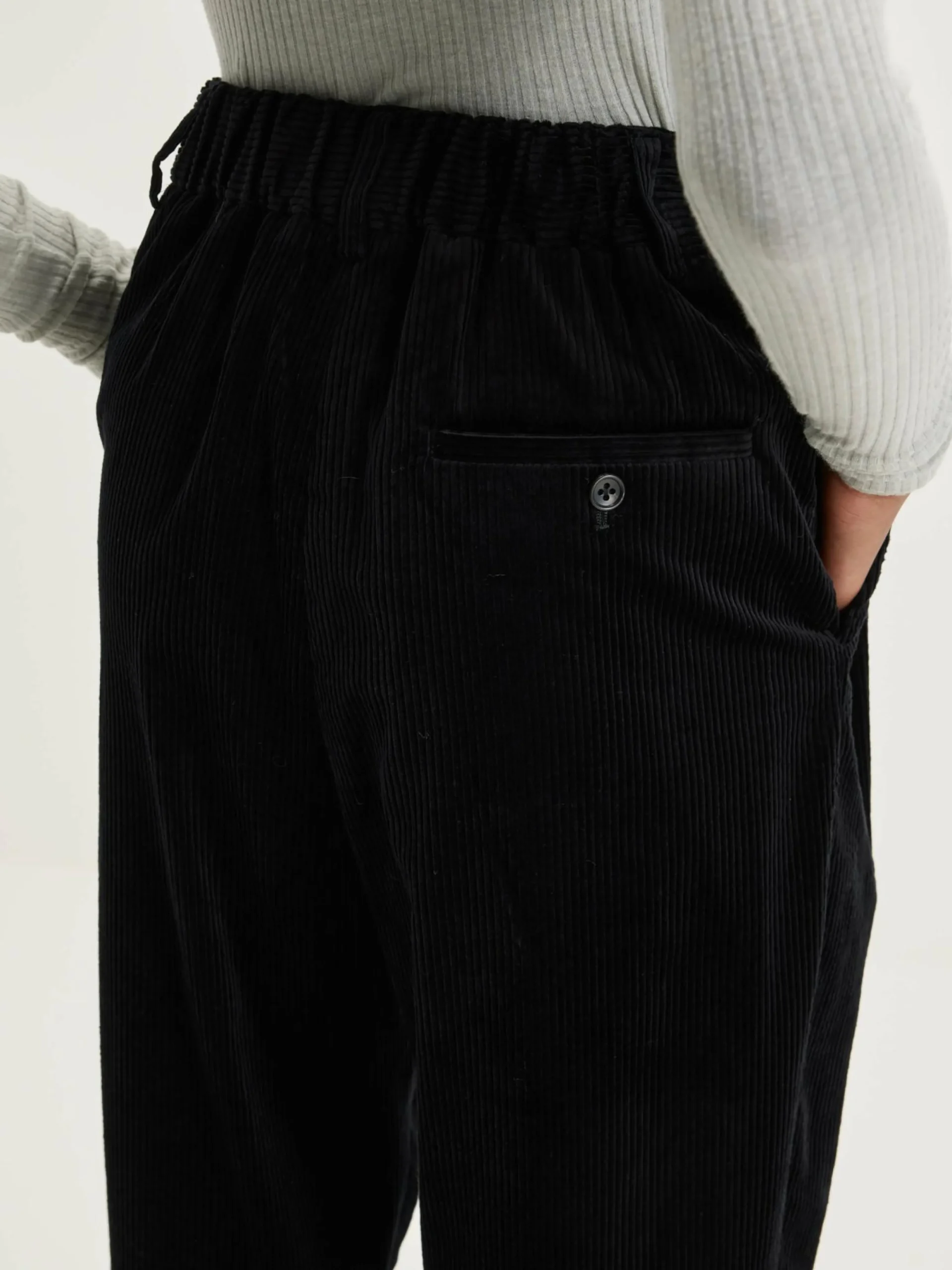 Nicholson & Nicholson Sand Boyfriend Corduroy Broek Sale